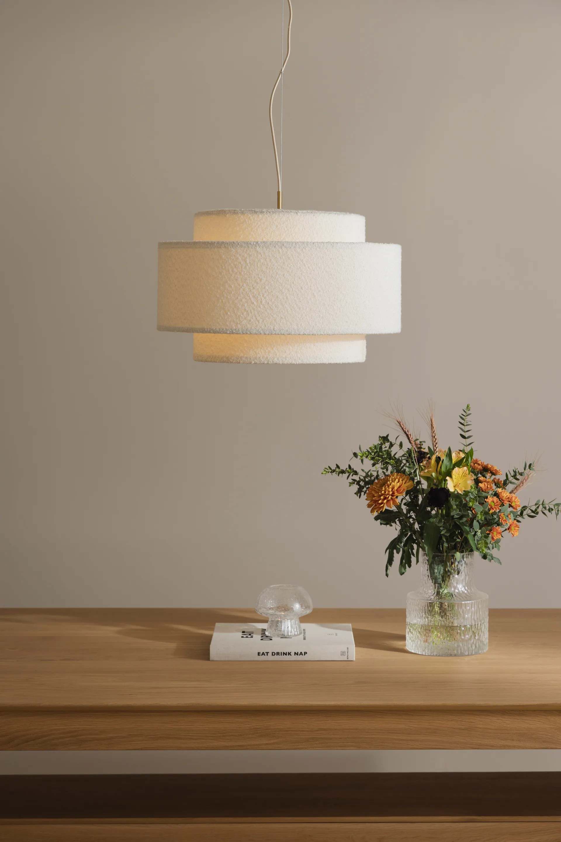 Lampa wisząca Noah Ø50 cm, Bouclé biały Globen Lighting