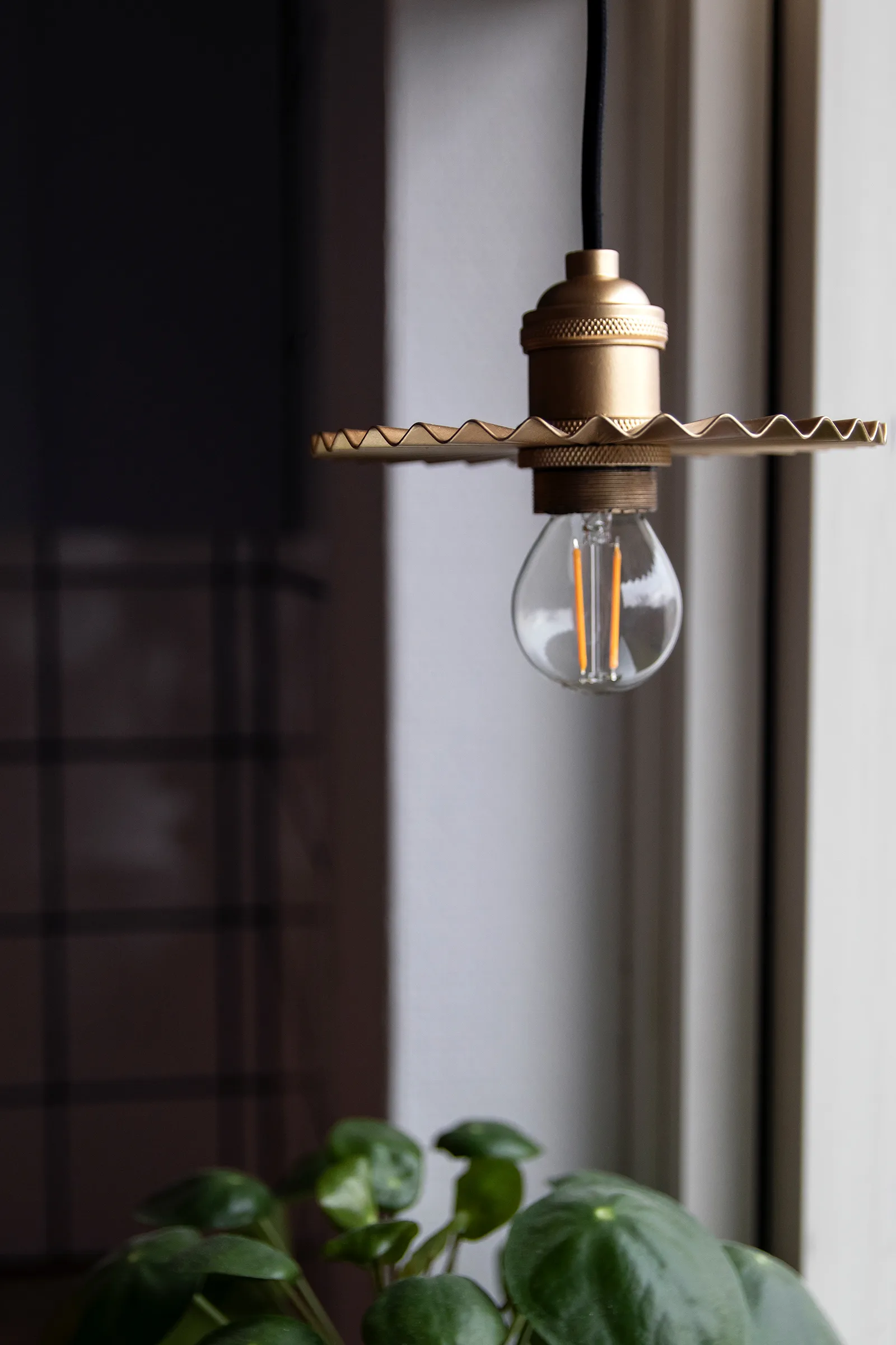 Lampa wisząca Omega Ø15 cm, Złoto Globen Lighting