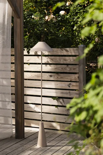 Podłogowa lampa przenośna Cannes - Mud - Globen Lighting