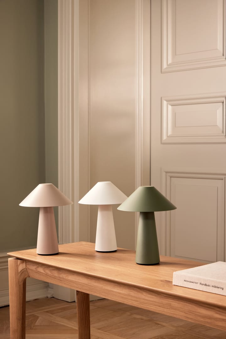 Przenośna lampa stołowa Cannes, Mud Globen Lighting