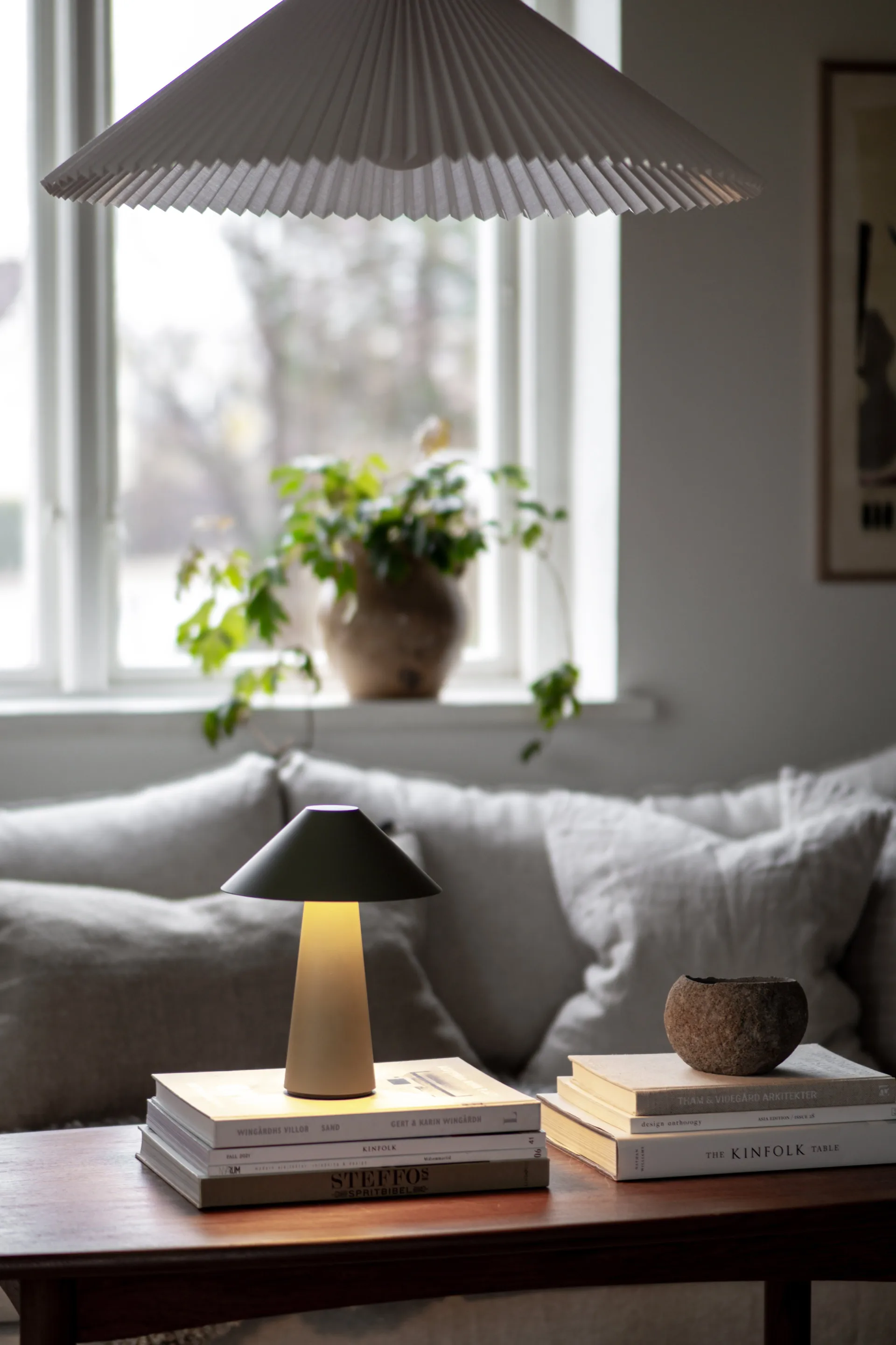 Przenośna lampa stołowa Cannes, Zielona Globen Lighting