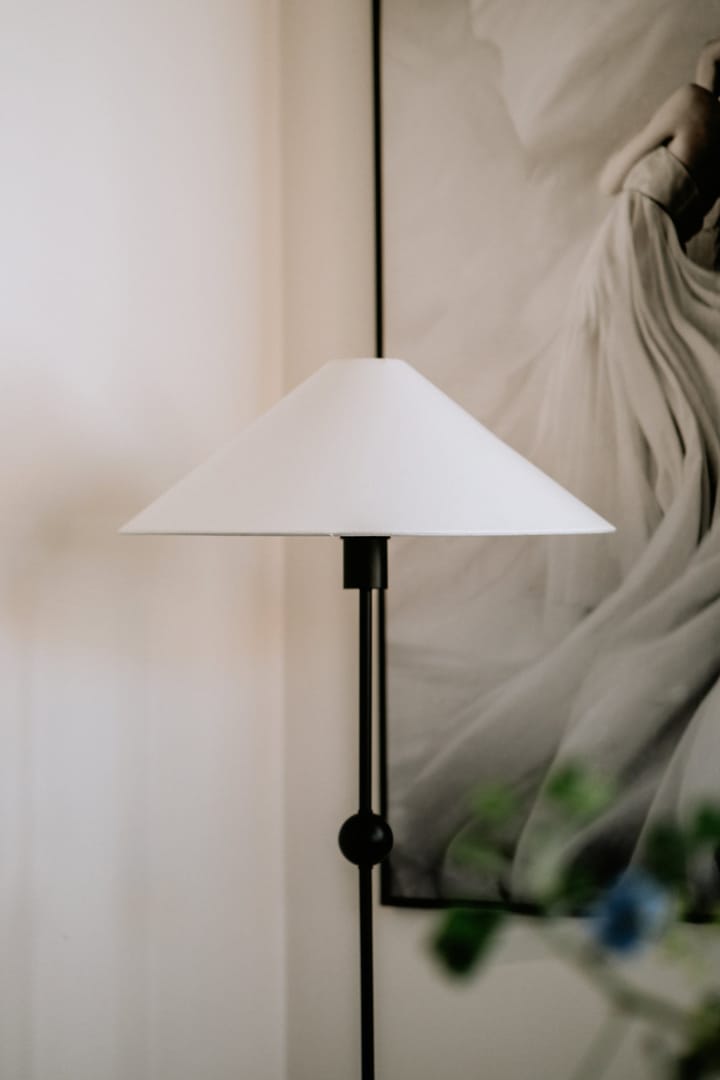 Stojak do lampy Astrid 130 cm, Czarny Globen Lighting