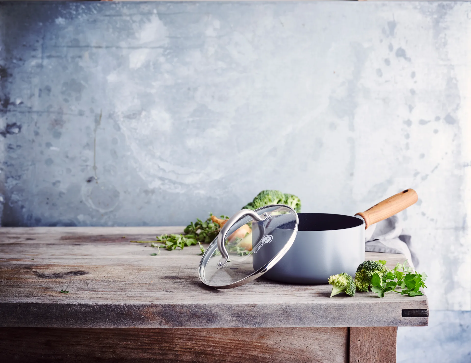 Mayflower Pro podstawowy z pokrywą, 18 cm GreenPan