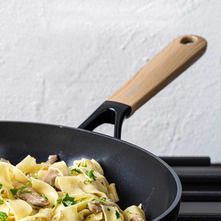 Patelnia wok Eco Smartshape 28 cm, Light wood GreenPan