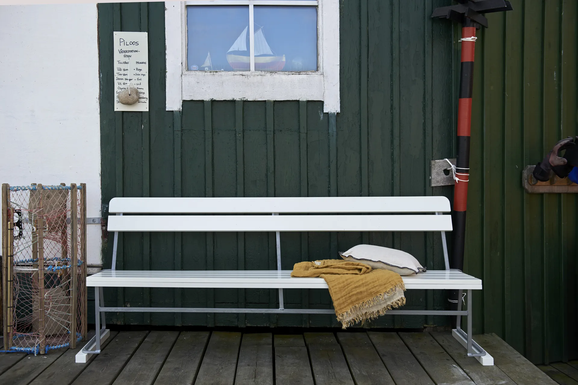 Sofa 5, Dąb lakierowany na biało - ocynkowany stelaż stalowy Grythyttan Stålmöbler