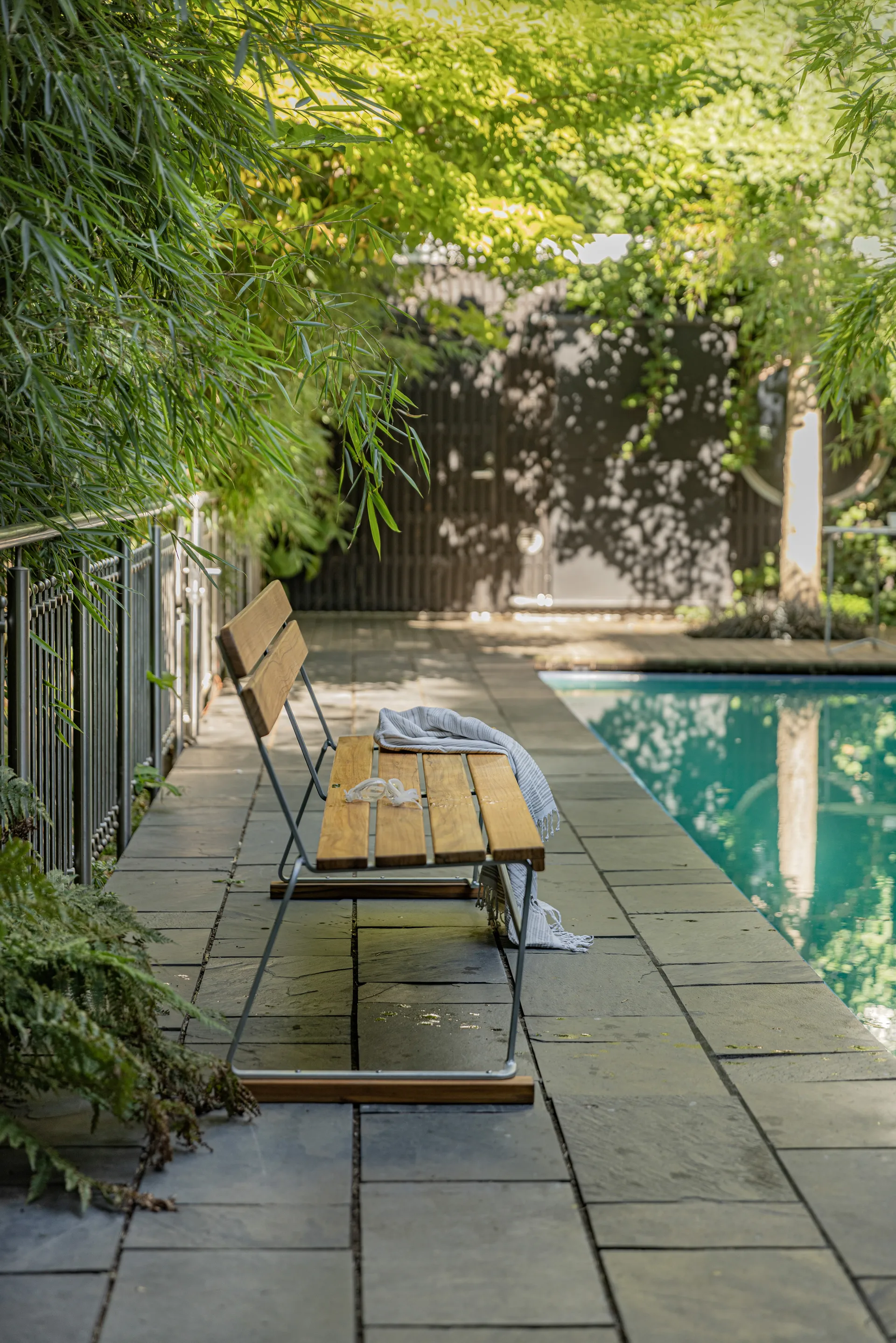 Sofa 5, Drewno tekowe - ocynkowany stelaż stalowy Grythyttan Stålmöbler