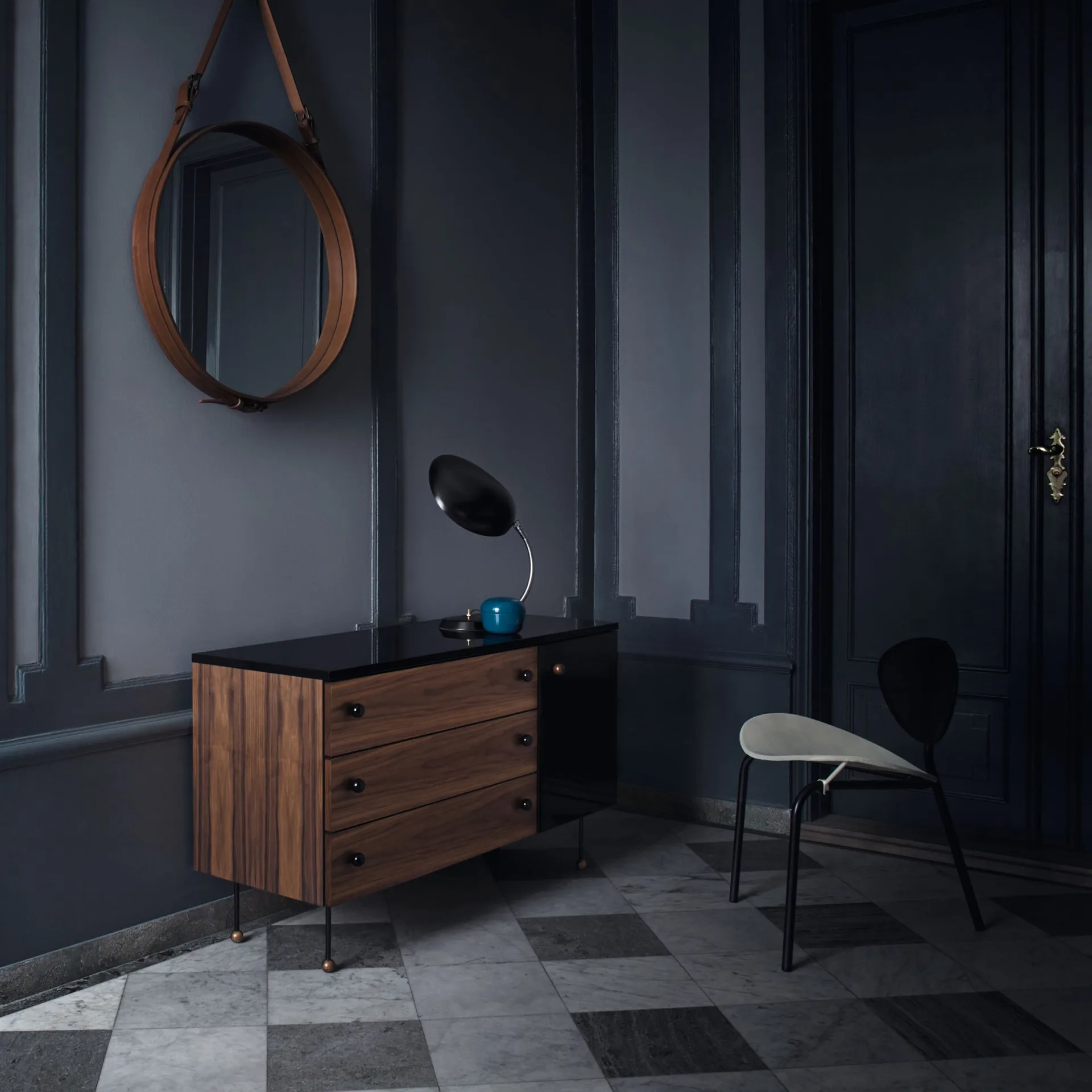 62 Dresser komoda, american walnut, 6 szuflady GUBI