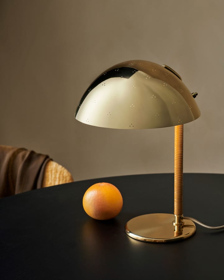 9209 lampa stołowa, mosiądz-rotang GUBI