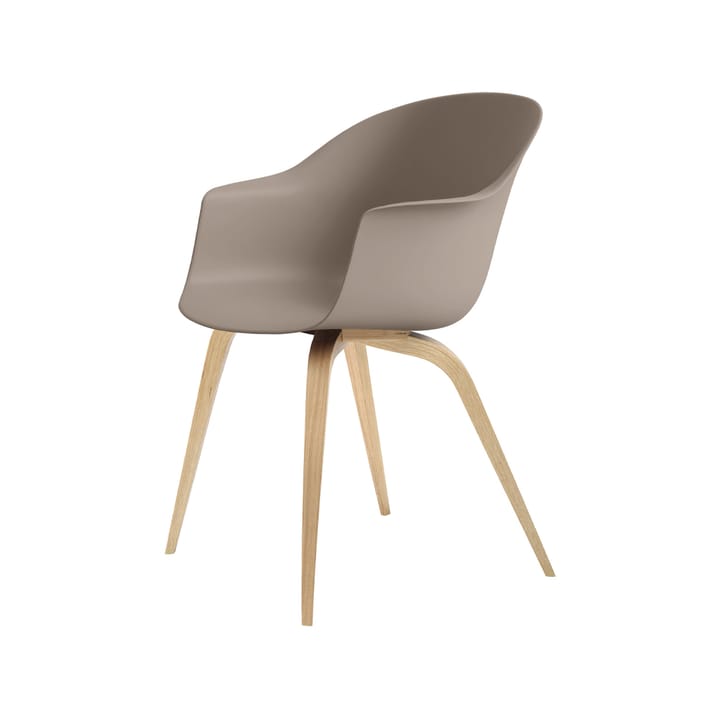 Bat krzesło - new beige, matowy lakierowany stojak dębowy - GUBI