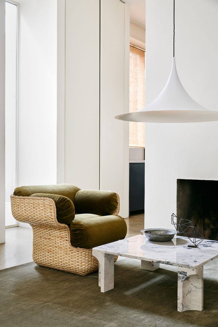 Fotel tapicerowany Basket, Mumble Glamour Group 40-rattan GUBI