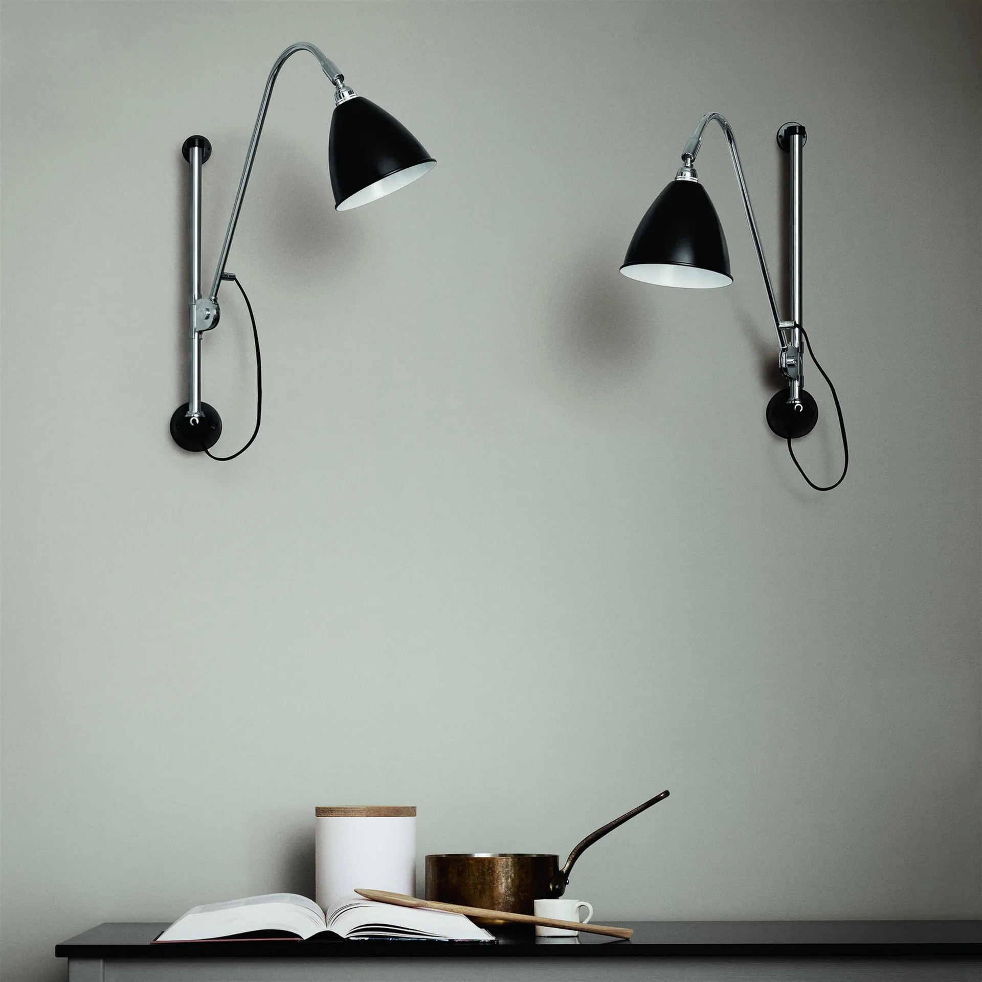 Lampa ścienna Bestlite BL5, Czarny-chrom GUBI