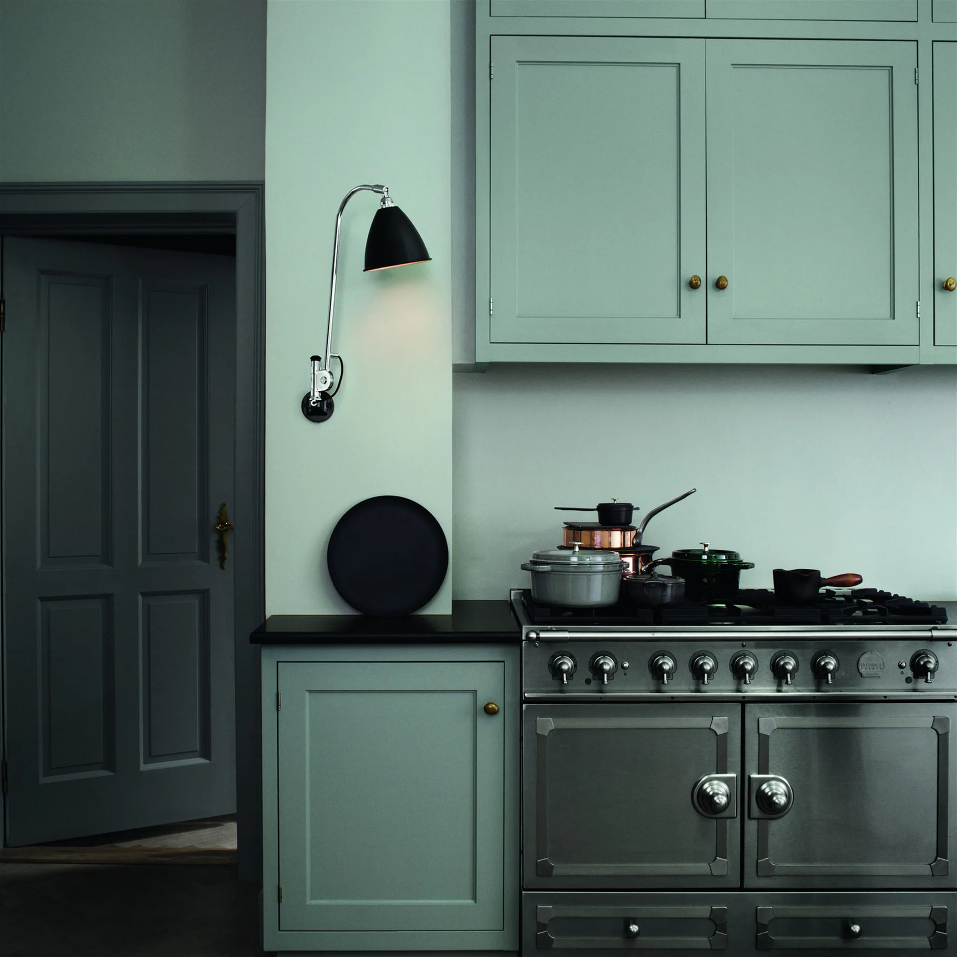 Lampa ścienna Bestlite BL6, czarny - chrom GUBI