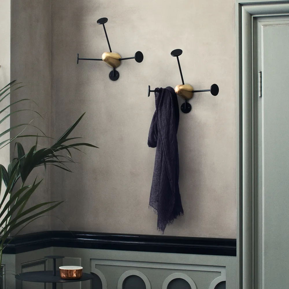 Matégot wieszak, ochre/multi GUBI