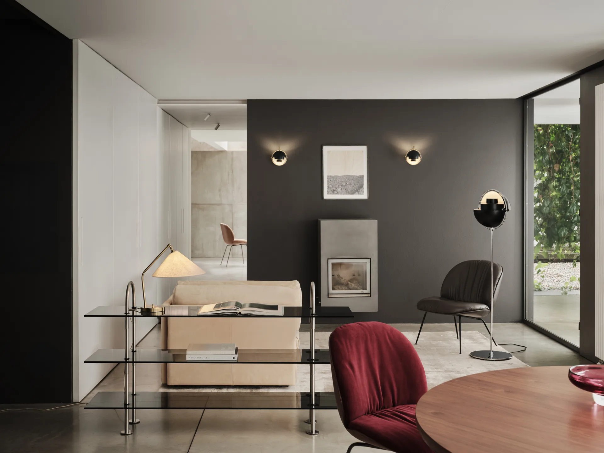 Multi-Lite kinkiet, Czarny-mosiądz GUBI