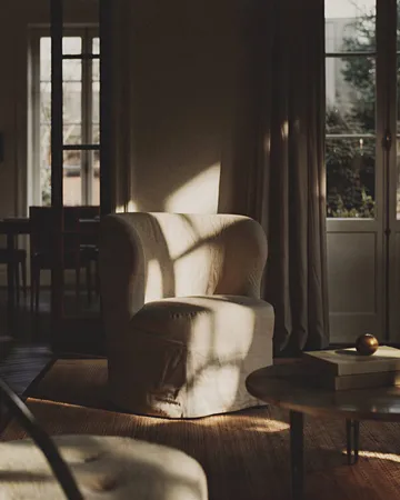 Stay Slipcover fotel lounge - Linen 0024, mały - GUBI