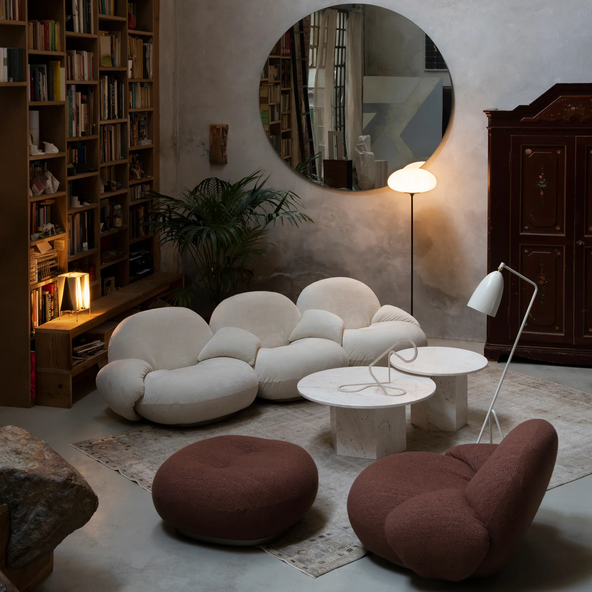 Stemlite lampa podłogowa 150 cm, Black Chrome GUBI