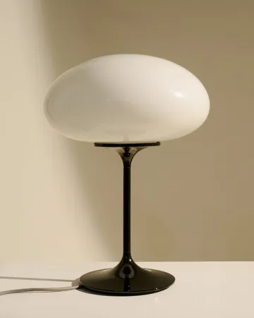 Stemlite lampa stołowa - Black Chrome - szkło opalowe 42 cm - GUBI