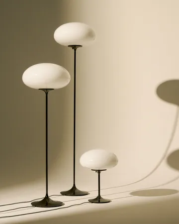 Stemlite lampa stołowa - Pebble Grey - szkło opalowe, 42 cm - GUBI