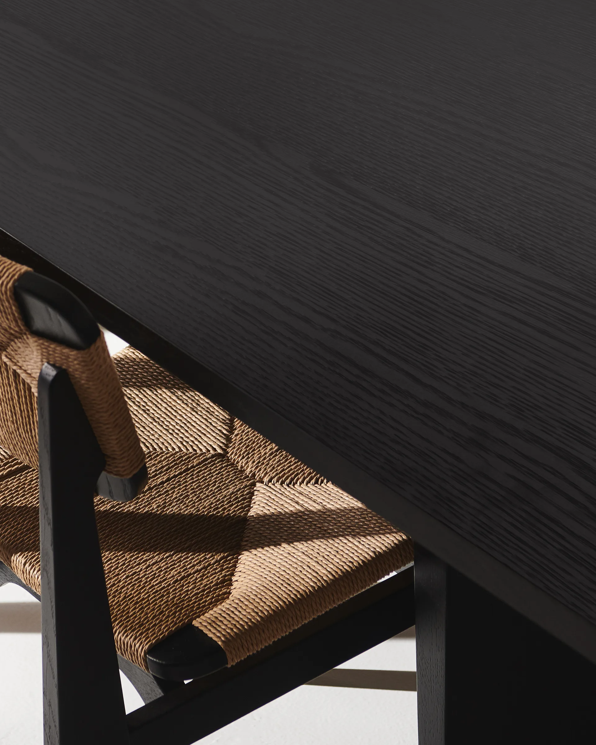 Stół jadalniany Private 100x260 cm, Brązowy- dąb bejcowany na czarno GUBI