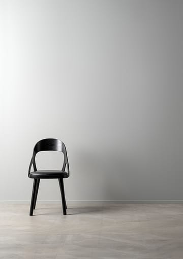 Krzesło Colibri  - Bejca - czarny dąb, czarne siedzisko - Hans K