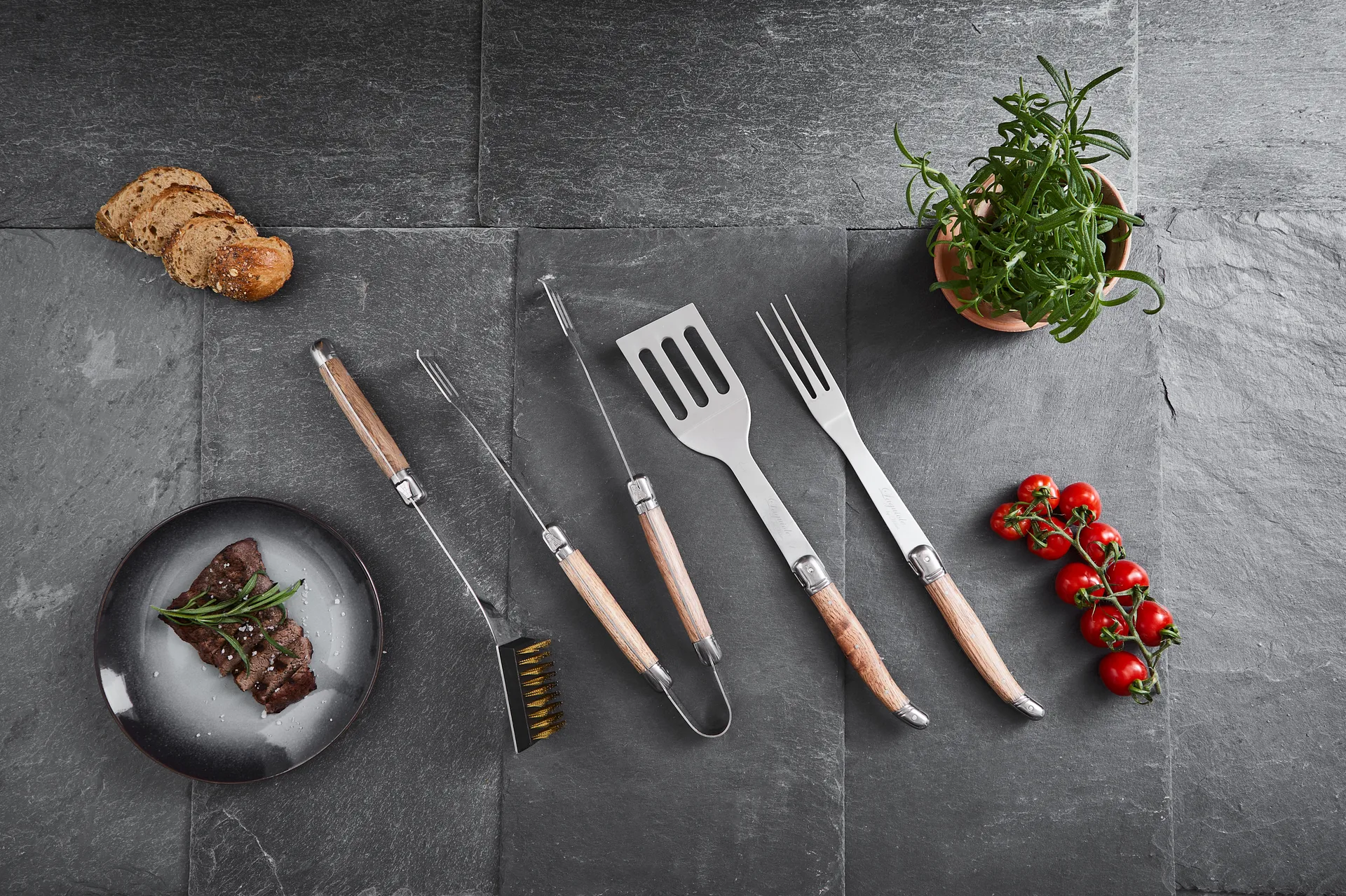 Zestaw do grillowania Laguiole By Hâws, 4-częściowy, Dąb Hâws