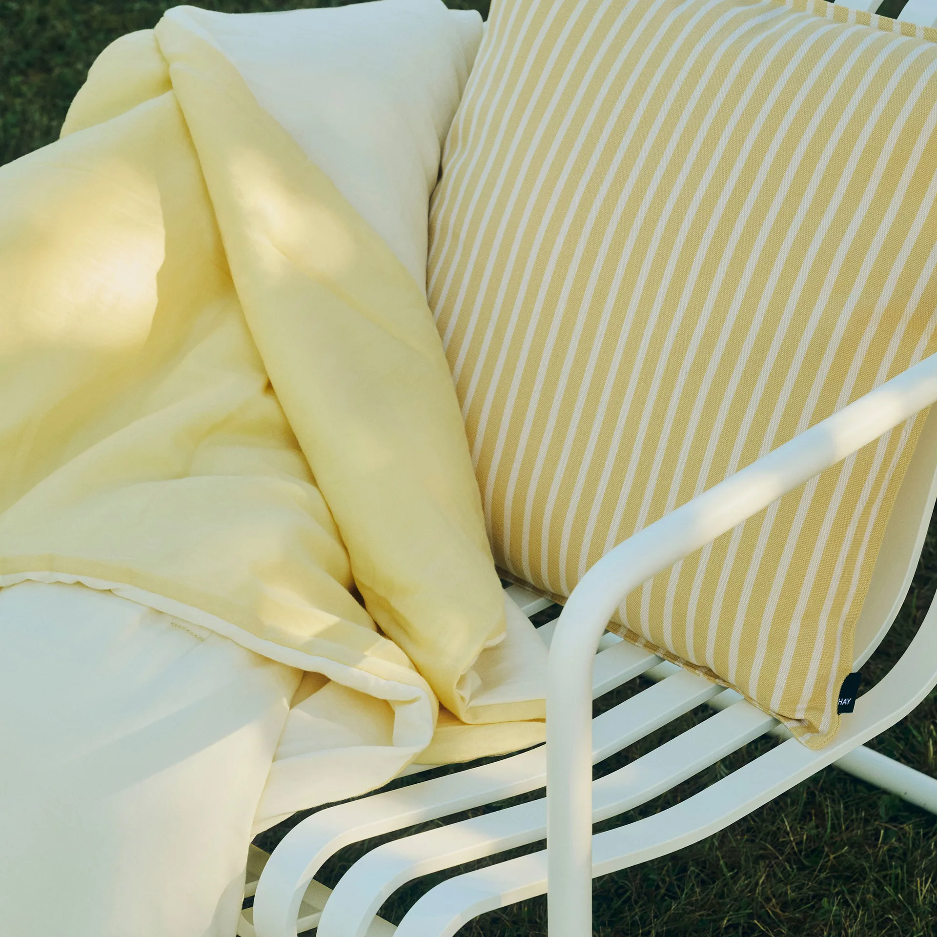 Air Quilt pled, Soft yellow, 140x200 cm HAY