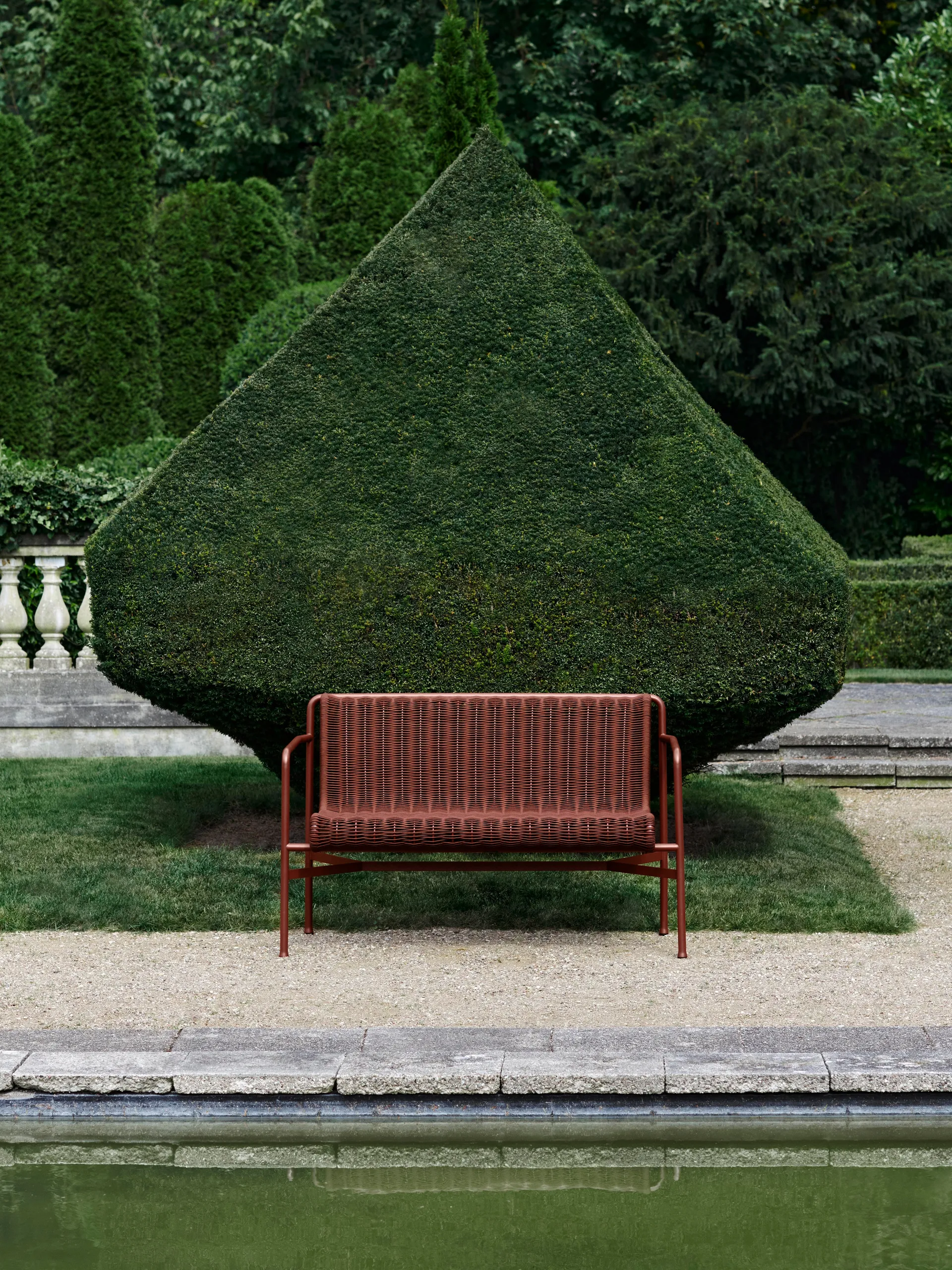 Ławka z podłokietnikami Palissade Cord Dining, Iron red HAY