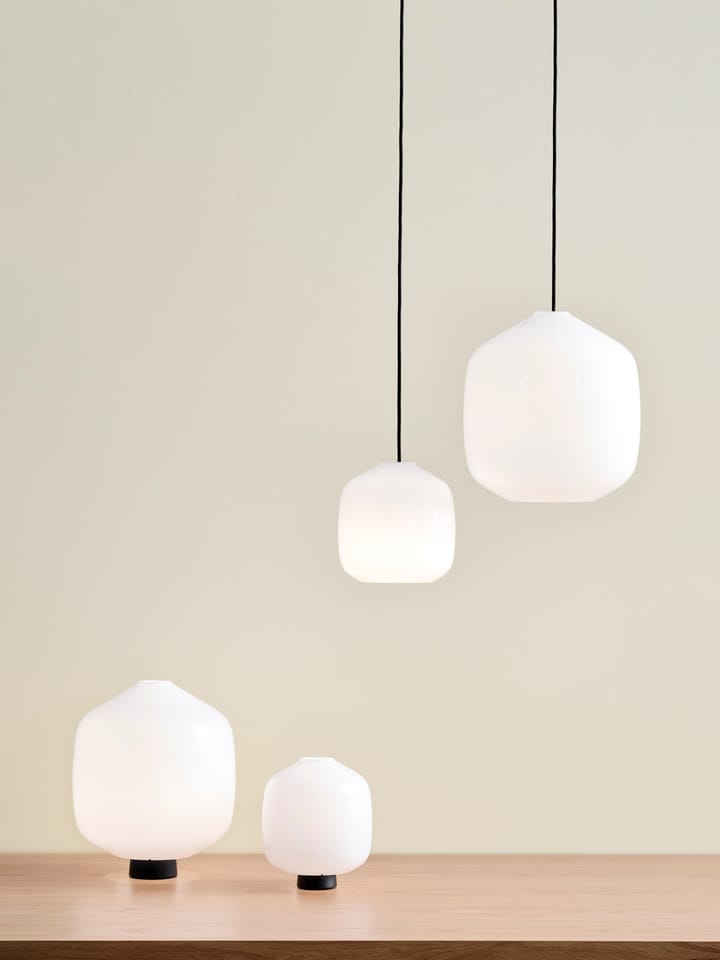 Buoy lampa wisząca Ø20 cm, Opal glass-clay white HAY