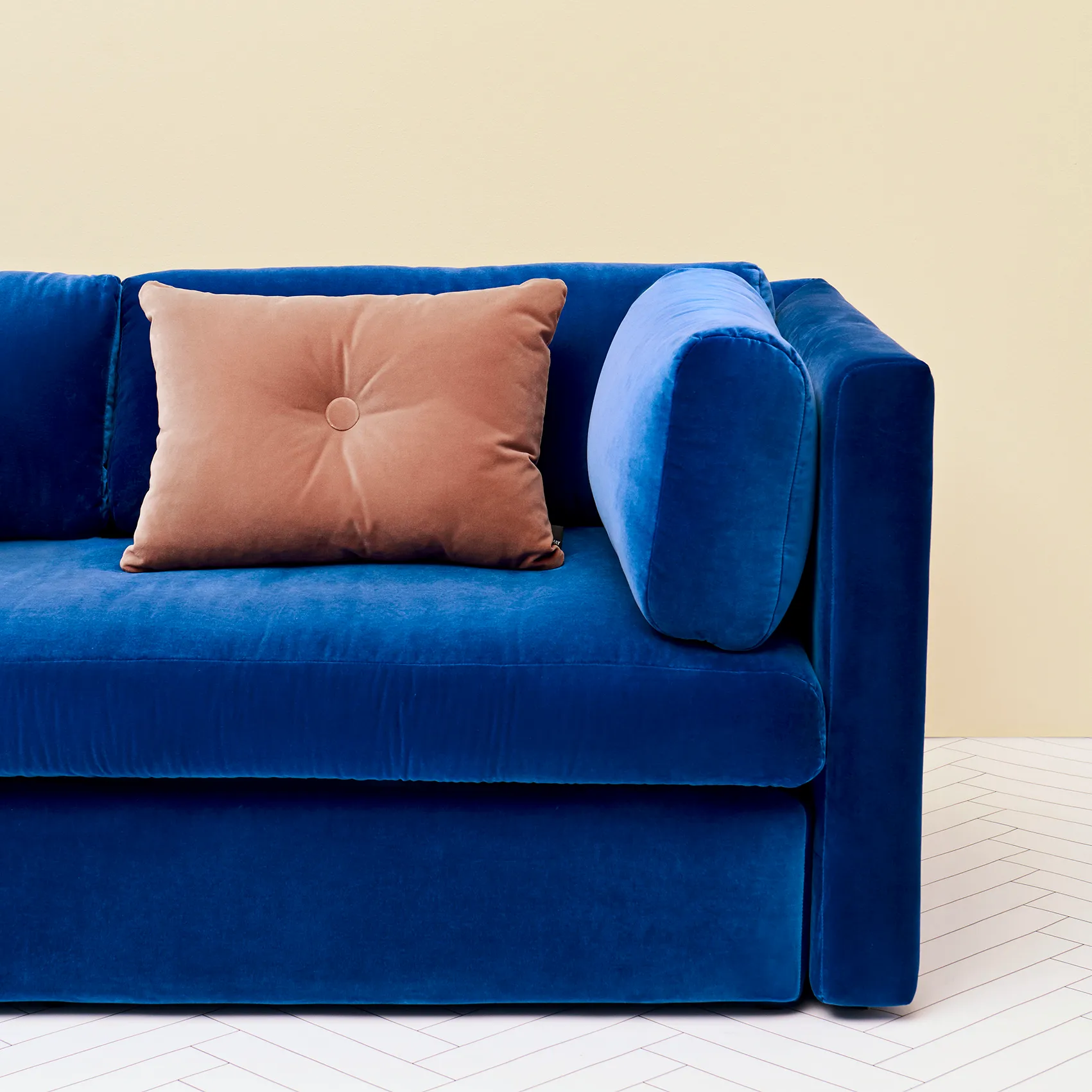 Dot Cushion Soft 1 Dot Poduszka 45x60 cm, Rose HAY