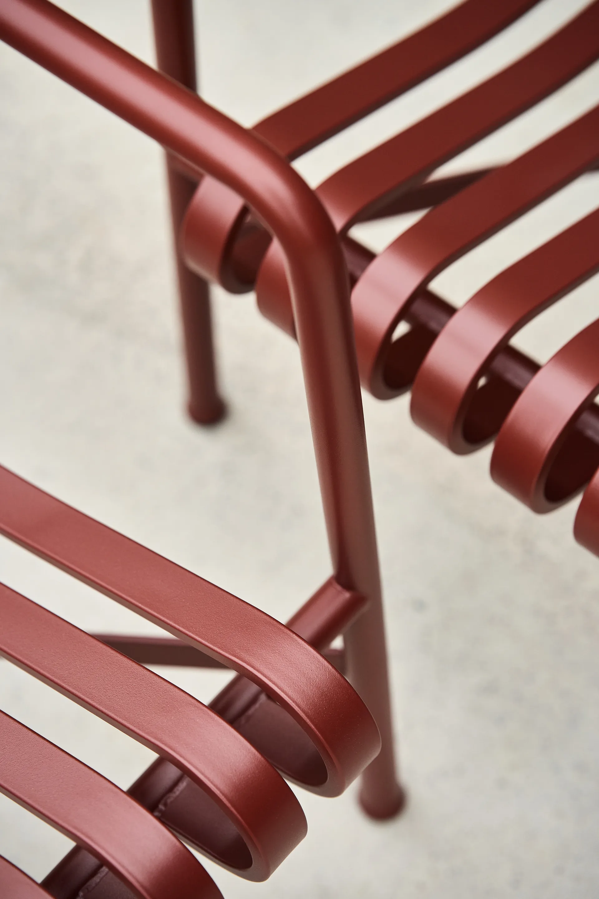 Fotel lounge Palissade Low, Iron red HAY