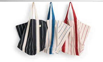 Kosz piknikowy Outdoor Market - Beige-red, medium - HAY