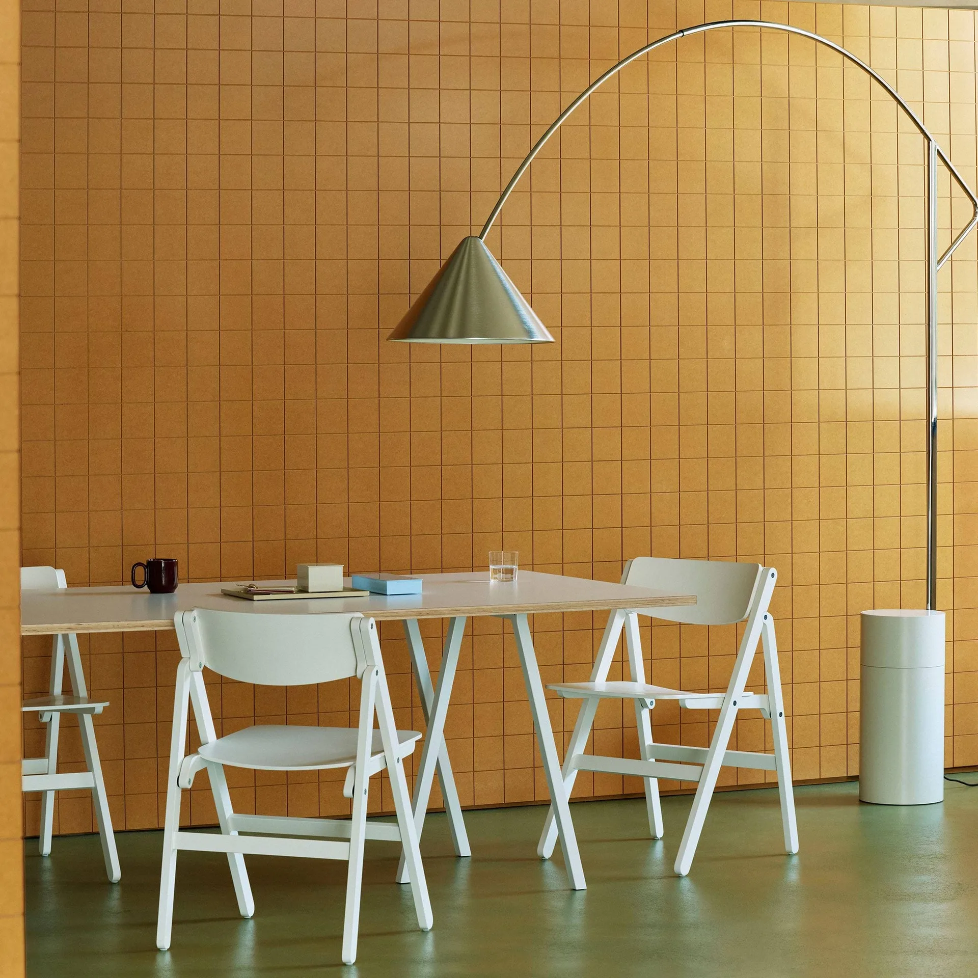 Krzesło Backflip Chair, Cream white lakierowany buk HAY