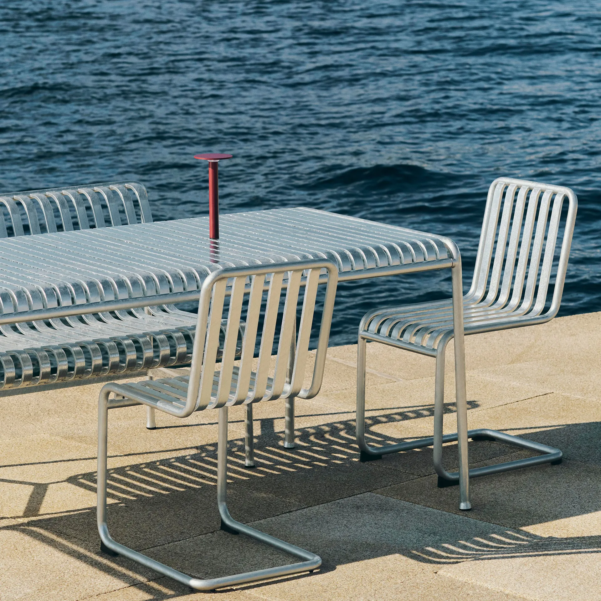 Krzesło Palissade Cantilever, Hot galvanised steel HAY