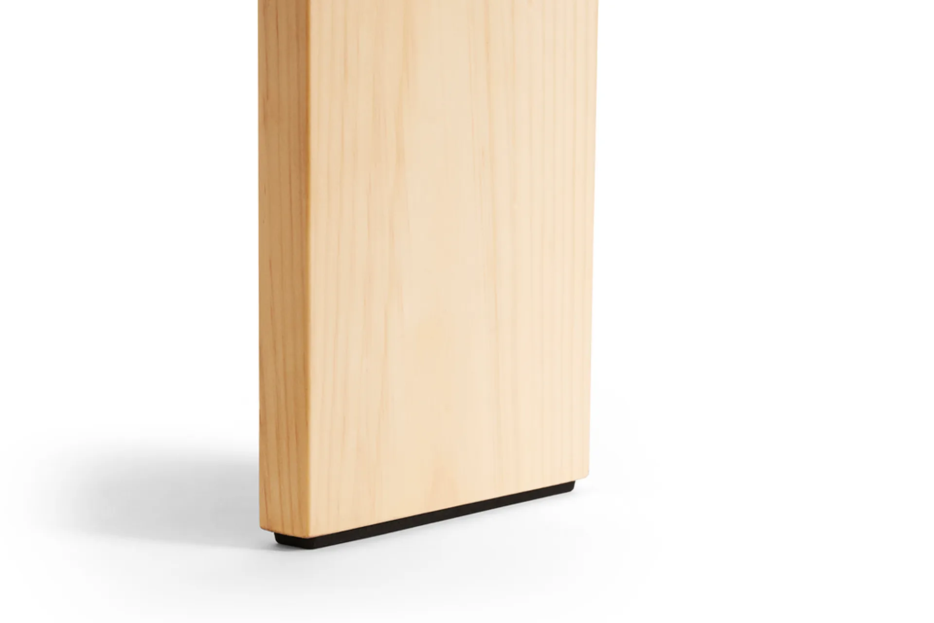 Krzesło z podłokietnikami Crate Dining Chair, Water-based lacquered pinewood HAY