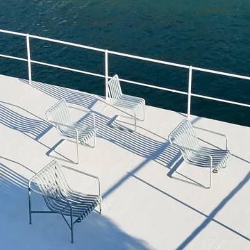 Krzesło z podłokietnikami Palissade Cantilever Dining - Hot galvanised steel - HAY