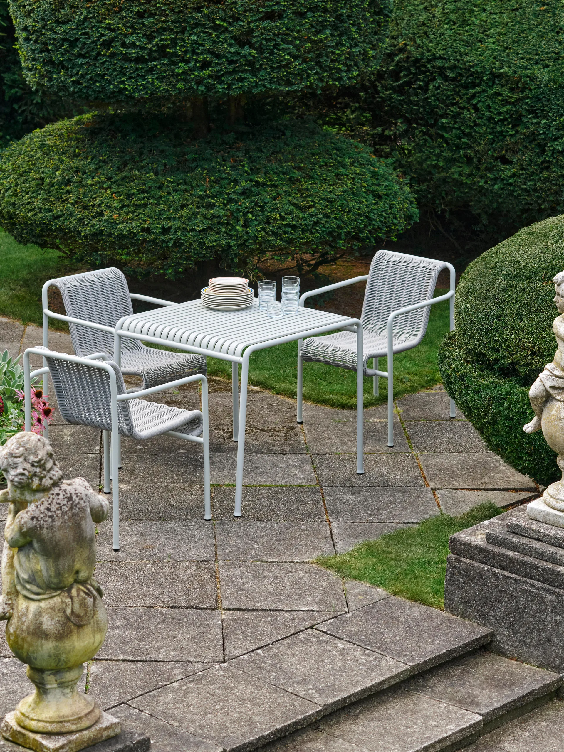 Krzesło z podłokietnikami Palissade Cord Dining, Sky grey HAY