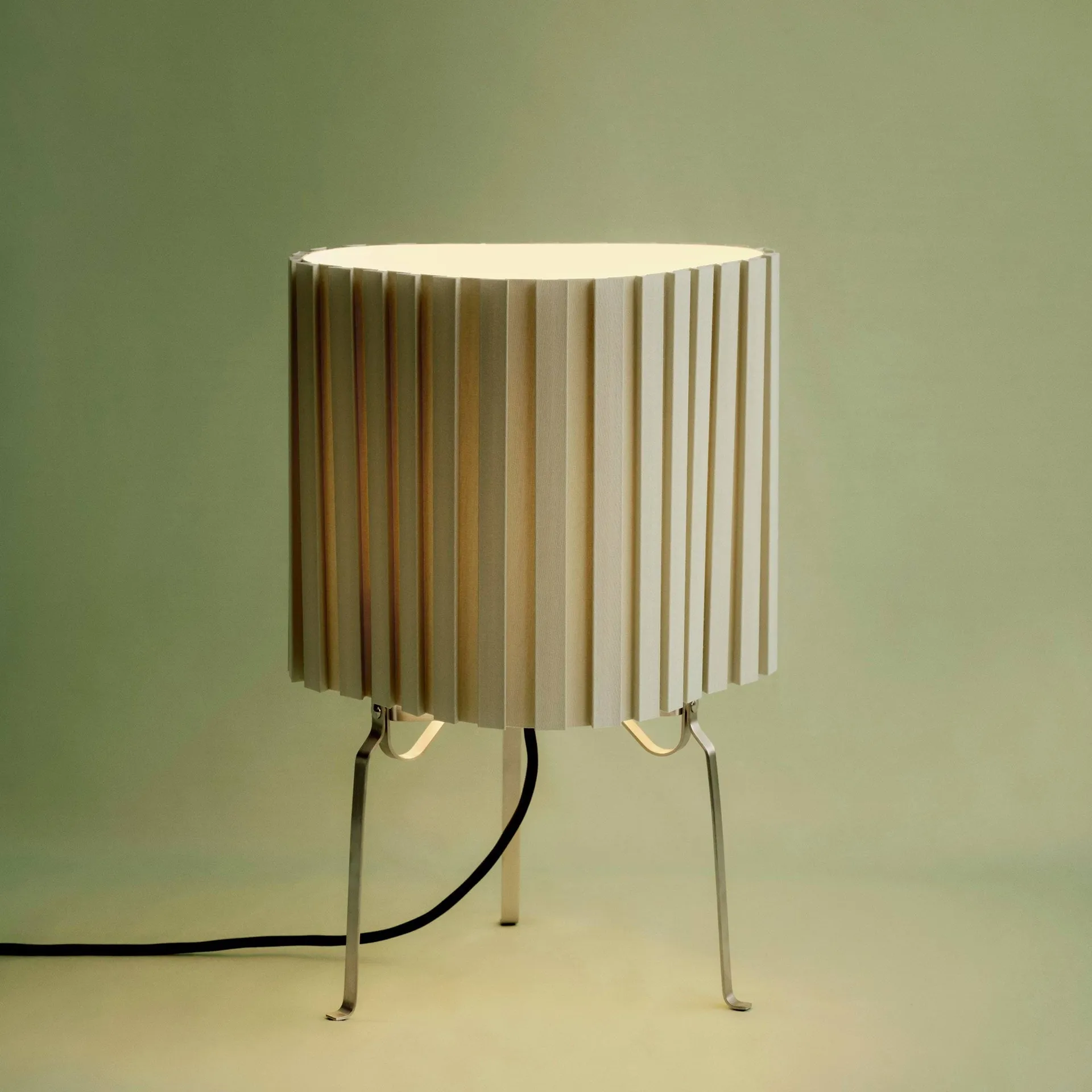 Lampa stołowa Canelé, Almond green HAY