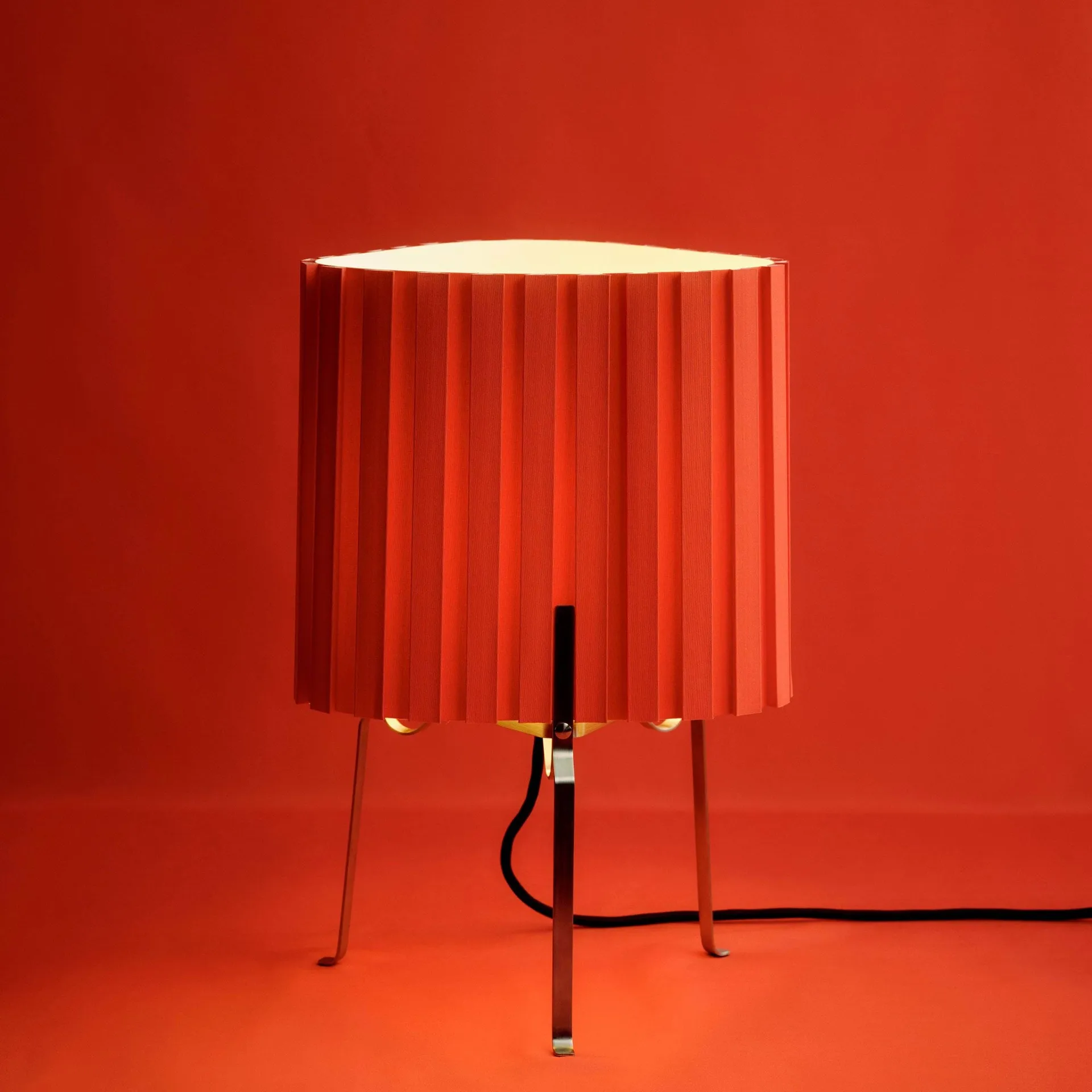 Lampa stołowa Canelé, Tomato' red HAY