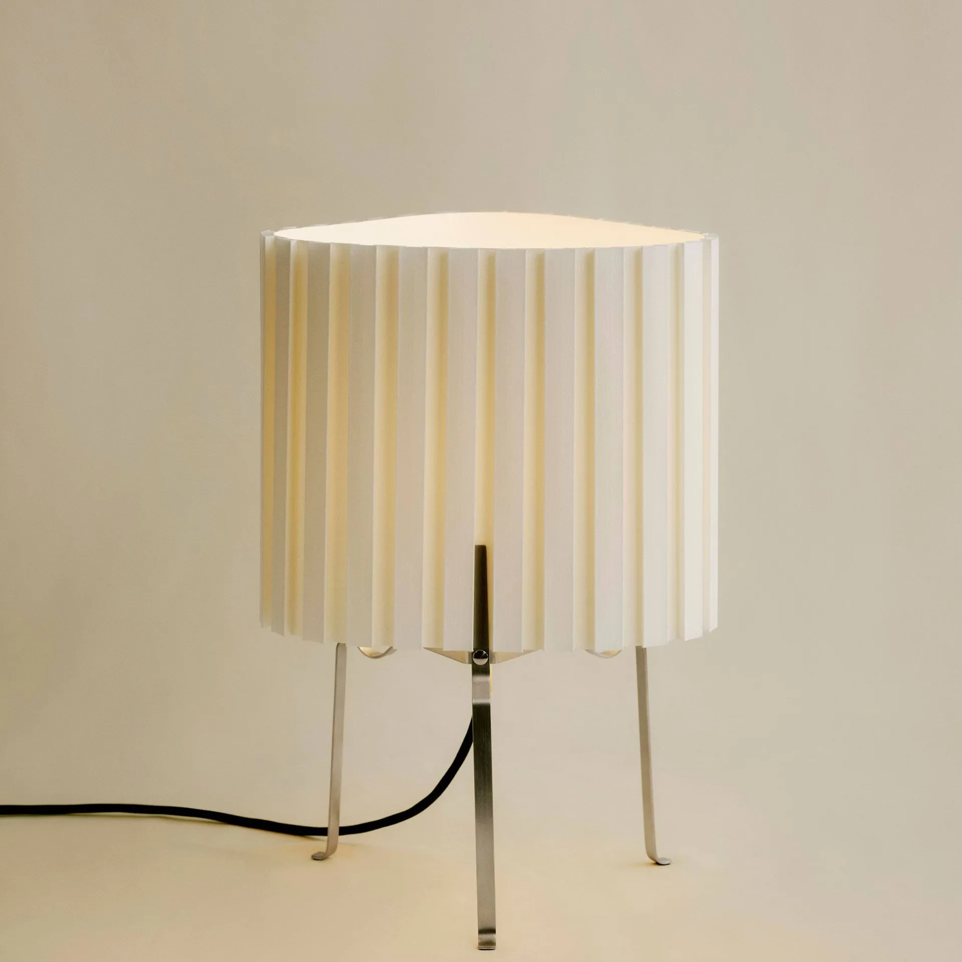 Lampa stołowa Canelé, Warm white HAY