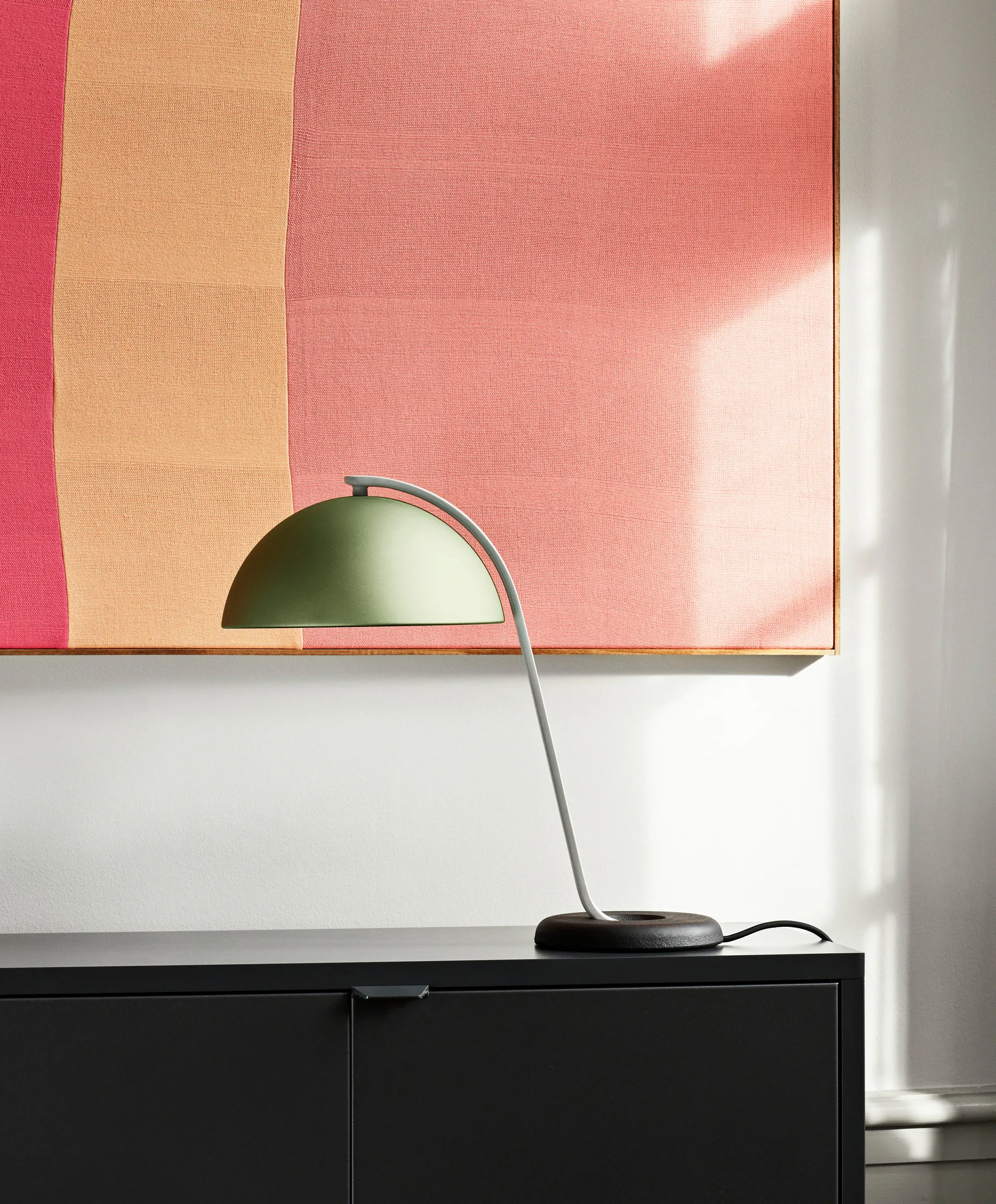 Lampa stołowa Cloche, Mint green anodised HAY