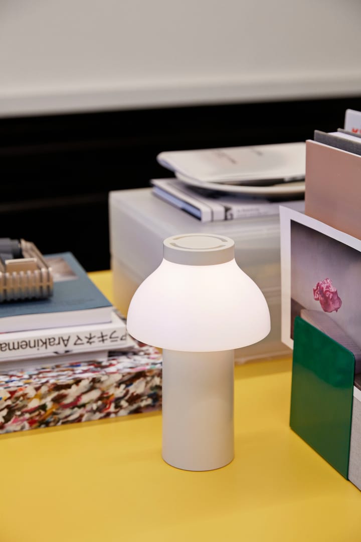 Lampa stołowa PC Portable, Cream white HAY