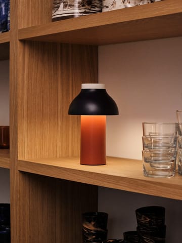 Lampa stołowa PC Portable - Dusty red - HAY