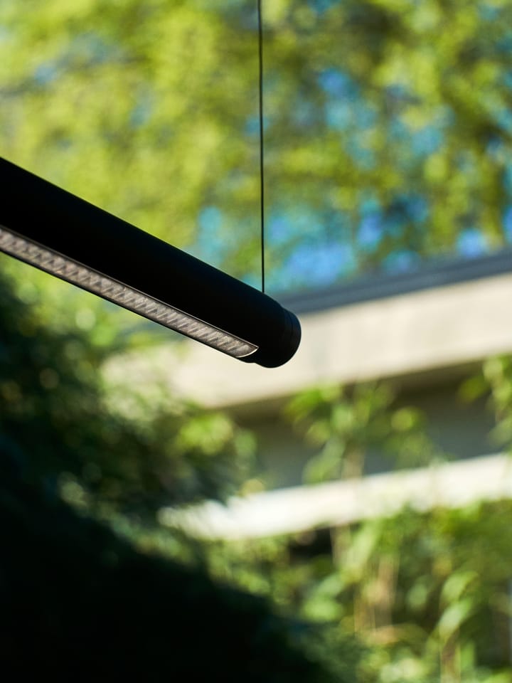 Lampa sufitowa Factor Linear Suspension 1500 Diffused, Soft black HAY