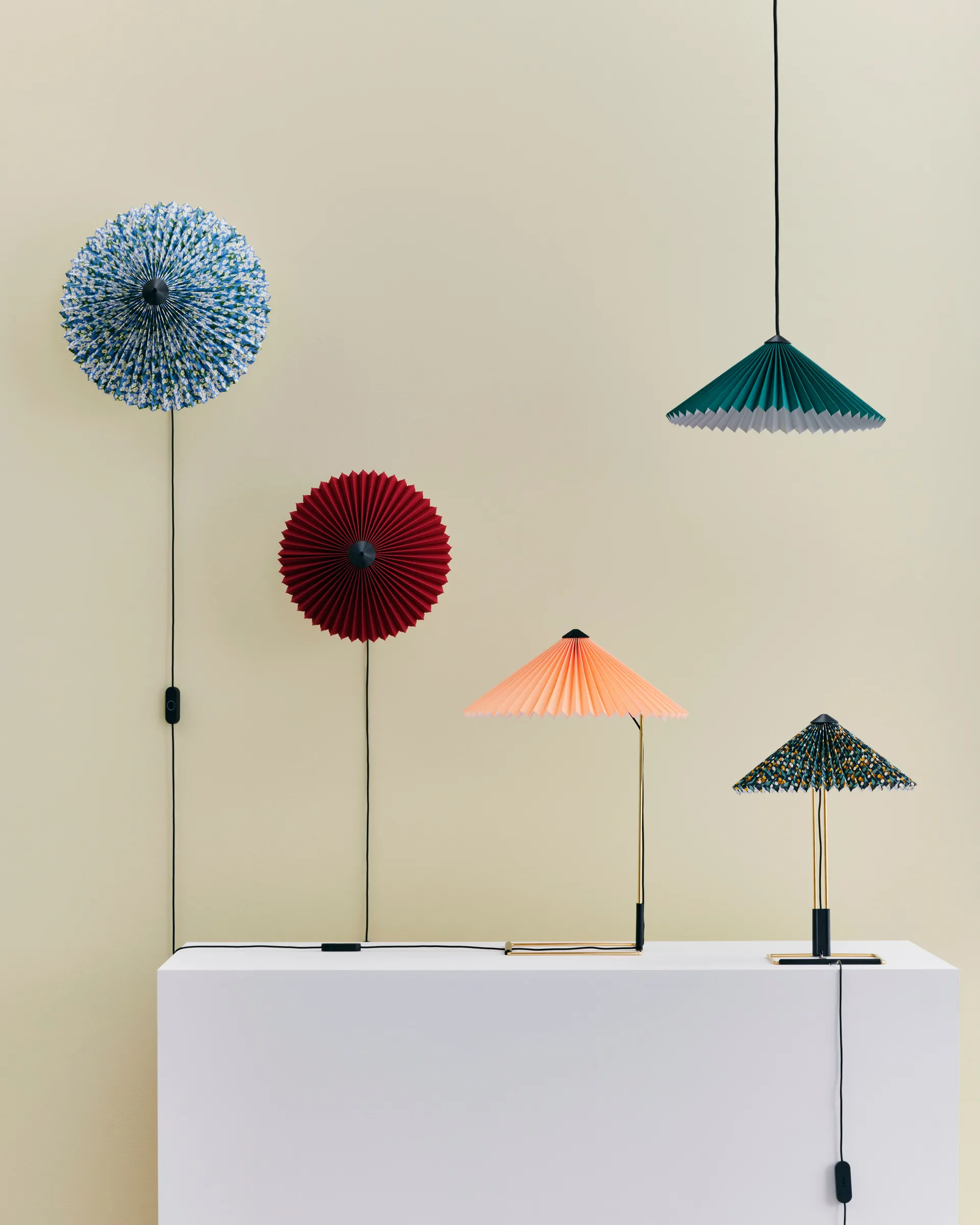 Lampa wisząca Matin Pendant 38x38 cm, Green HAY