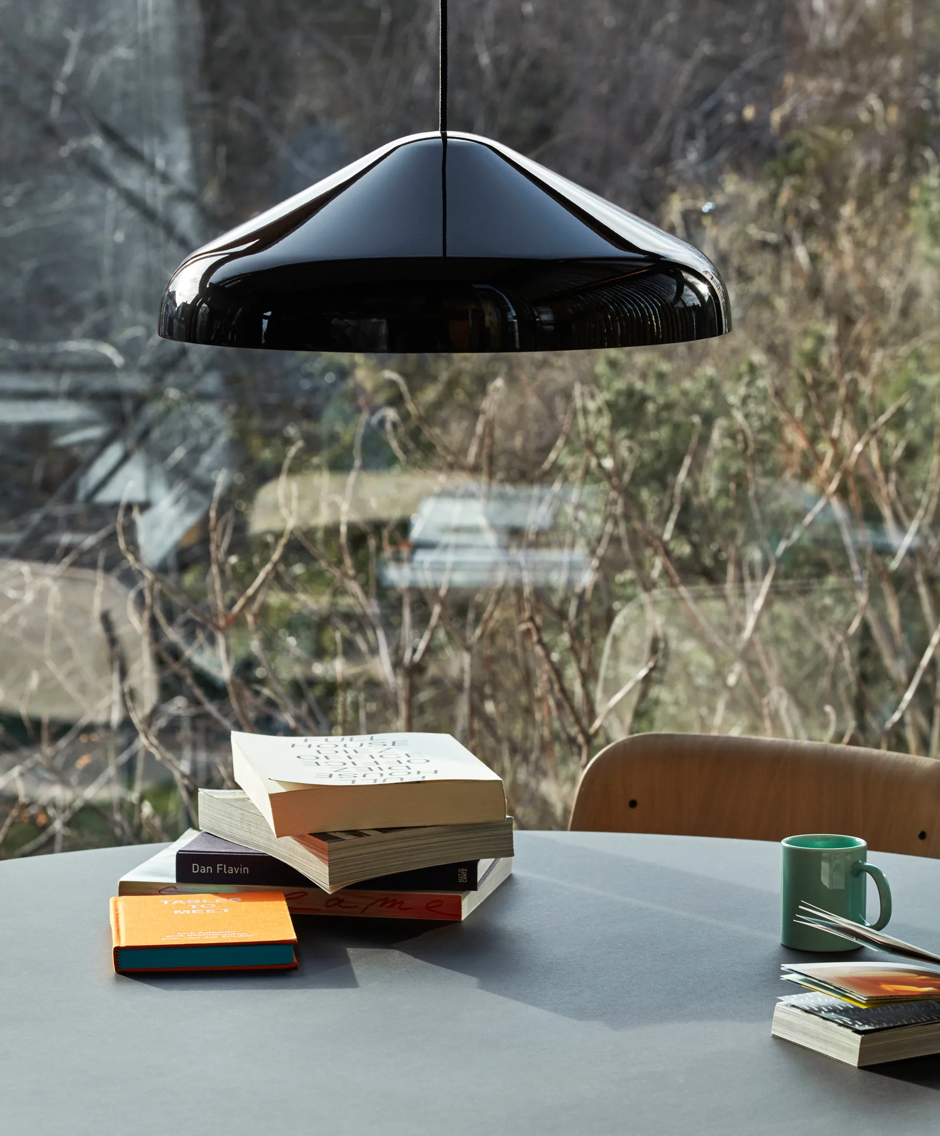 Lampa wisząca Pao Steel Ø47 cm, Soft black HAY