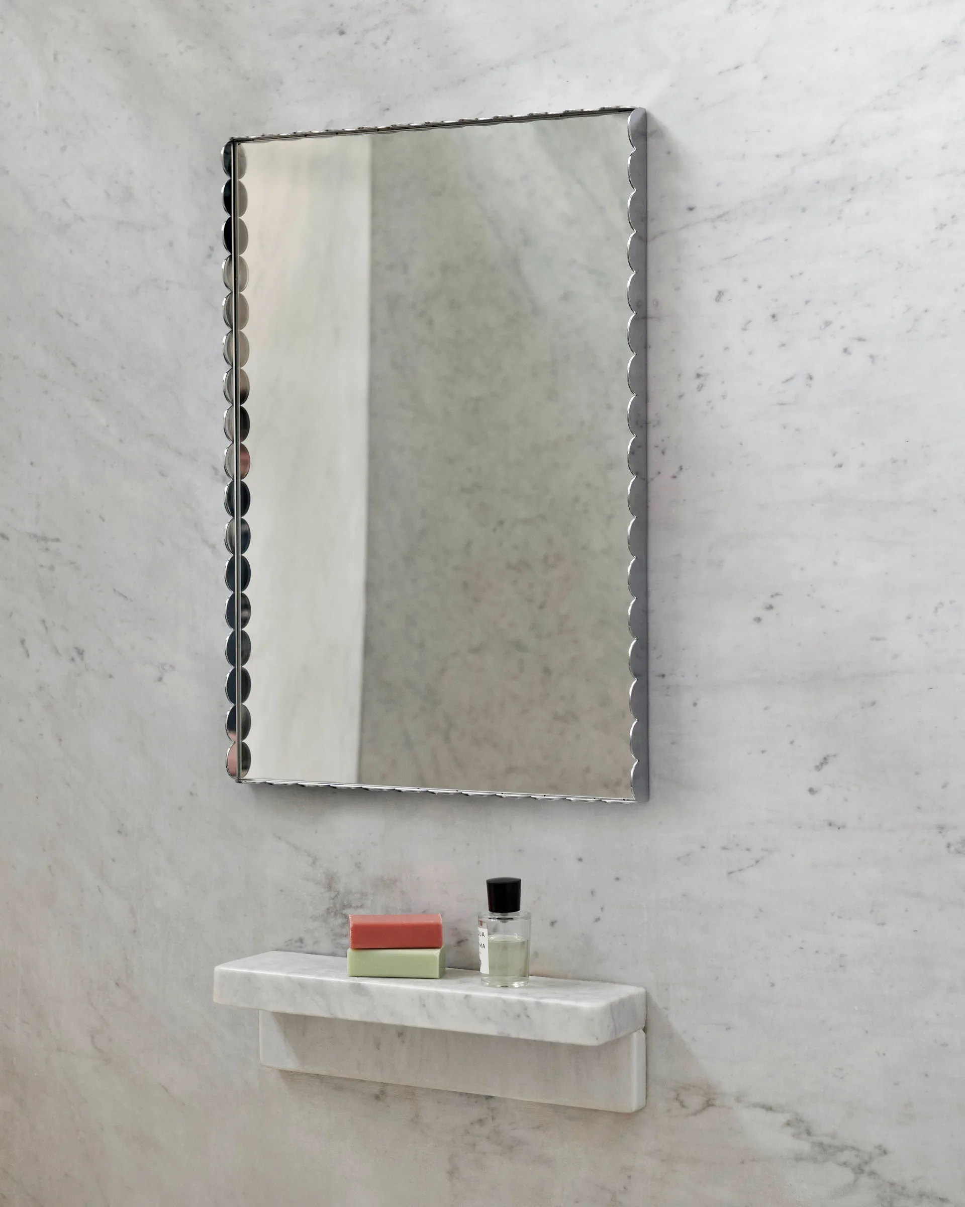 Lustro Arcs Mirror Rectangle S 43,5x61,5 cm, Stal nierdzewna HAY