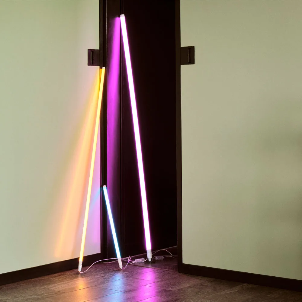 Neon Tube Slim lampa fluorescencyjna 120 cm, Blue HAY
