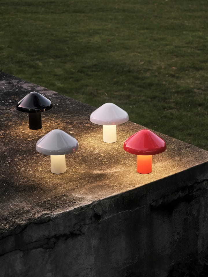 Pao Przenośna lampa stołowa, Cool grey HAY