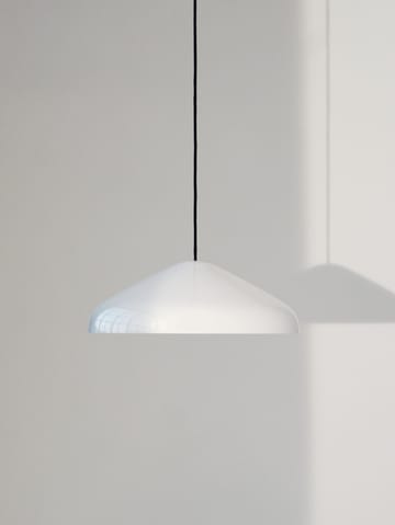 Pao Szklana zawieszka Ø47 cm - Biały - HAY