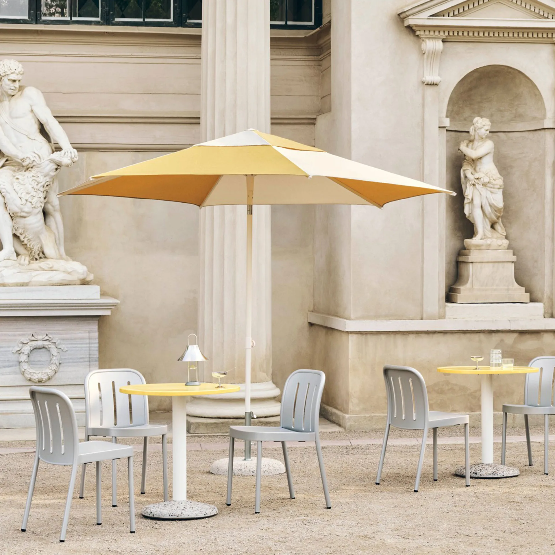 Parasol Terrazza Hexagon, Off white-ochra HAY